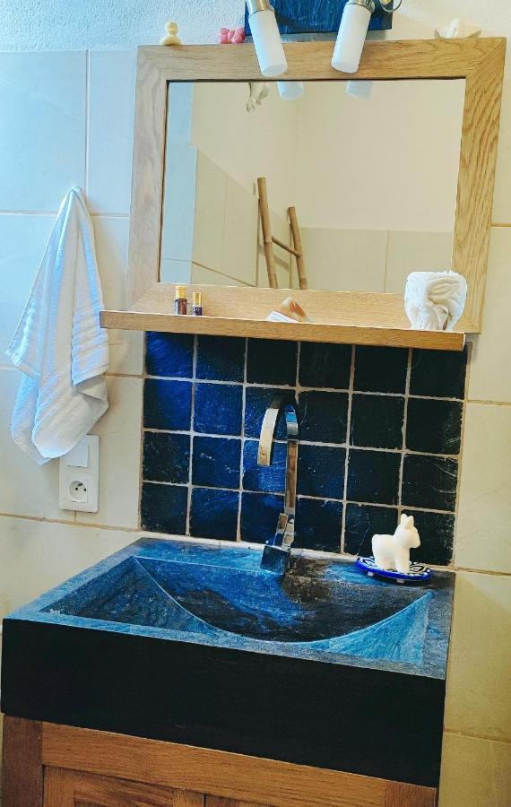 Chambres D'Hotes Dans Mas Avec Jardin En Bord De Riviere Saumane 외부 사진