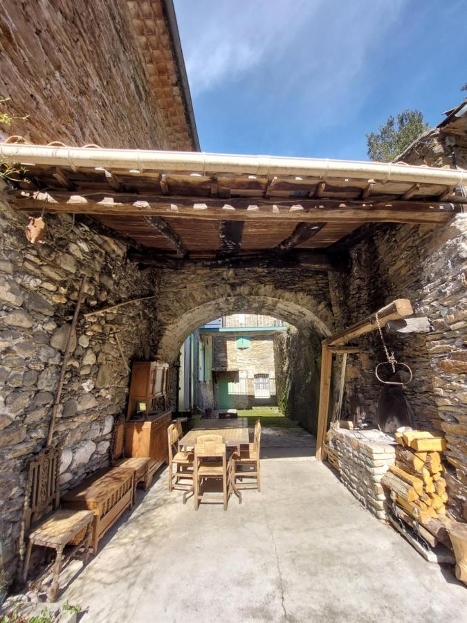 Chambres D'Hotes Dans Mas Avec Jardin En Bord De Riviere Saumane 외부 사진